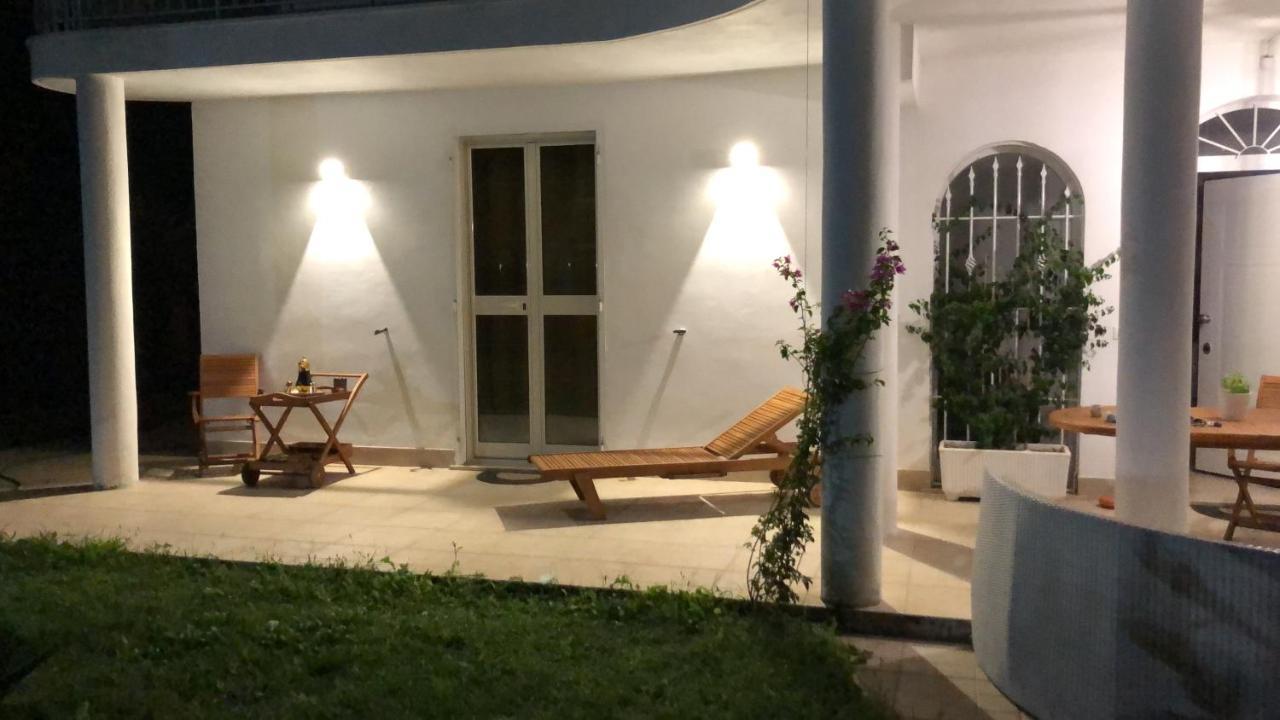 Casa Blanca B&B Latina Dış mekan fotoğraf